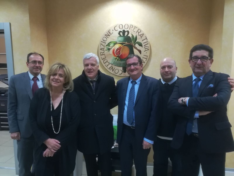 “Quello delle coop è il primo mondo che ha messo la persona al centro”
