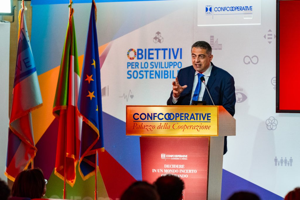 Savini confermato alla presidenza dall’assemblea di Confcooperative Consumo e Utenza